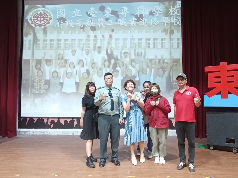 114級進修學校第56屆畢業典禮圖片