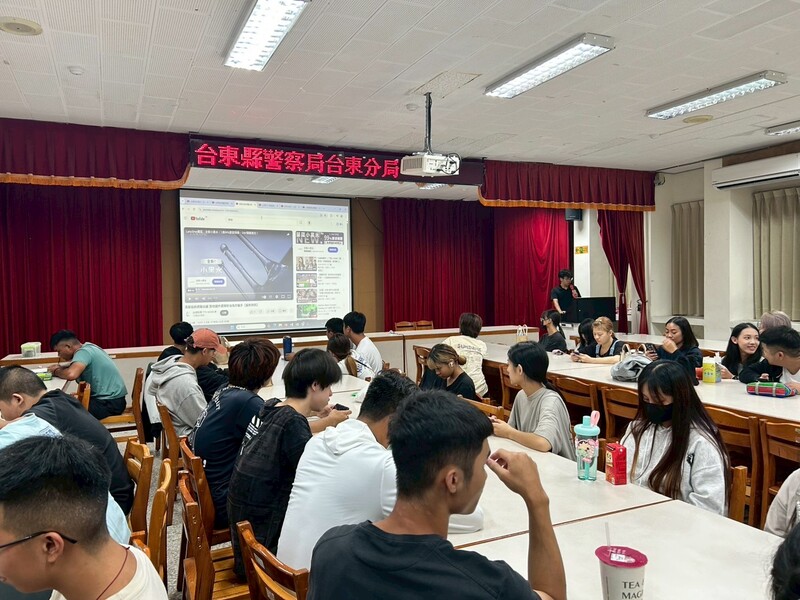 114學年度第一學期法治教育專題演講圖片