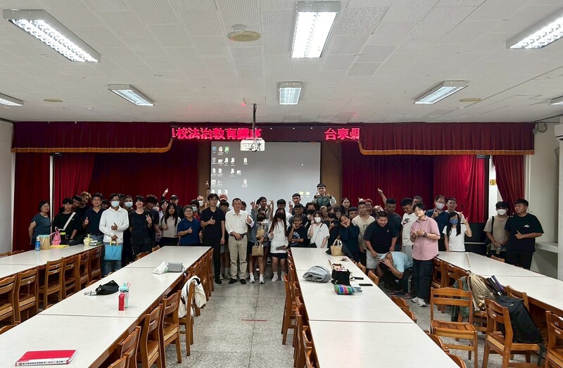 114學年度第一學期法治教育專題演講圖片