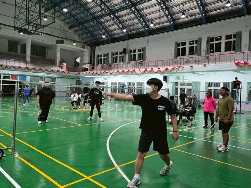 進修學校114學年度第1學期班際羽球比賽圖片
