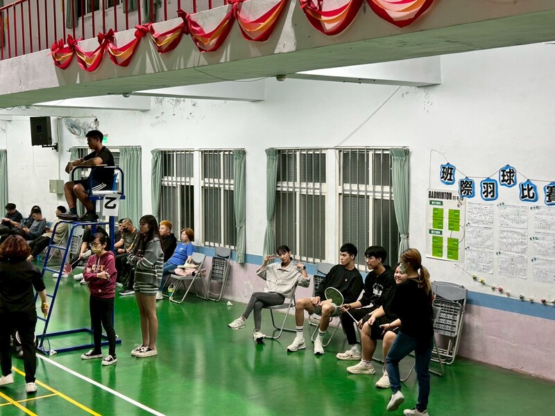 進修學校114學年度第1學期班際羽球比賽圖片
