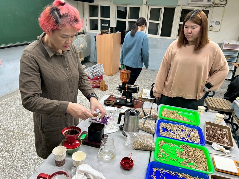 家三烘焙坊-手烘咖啡廳圖片