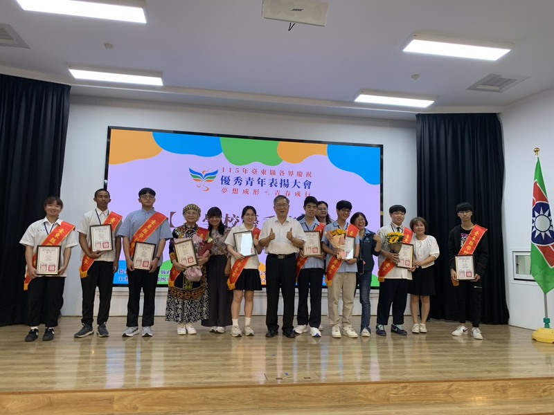 恭喜進家三劉曉惠同學榮獲115年優秀青年圖片